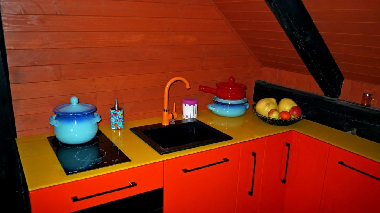 Old Attic House Apartment Polakowice Exterior photo